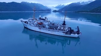 Photo of NOAA Ship Fairweather